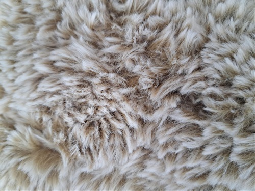 Core by Dersimo Gentle 13 Ivory, Zand