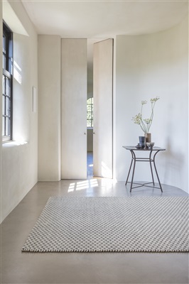 Nova Carpets Rhythm 101 Ivory, Zwart